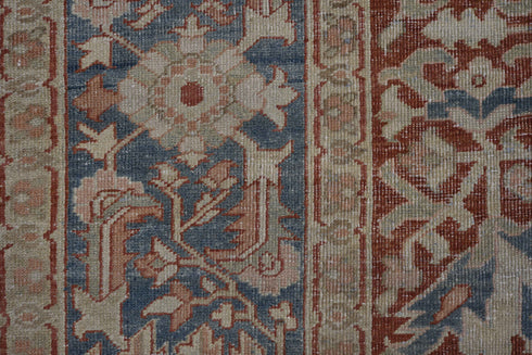 Vintage Heriz Area Rug (7' x 10')